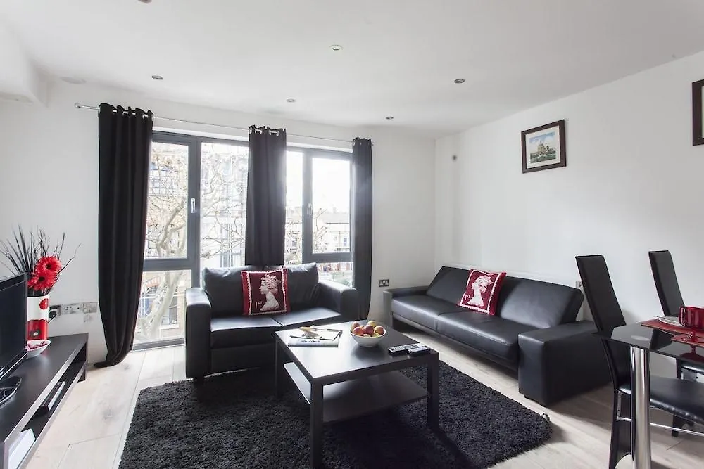 London Bridge Apartments In Southwark 0*,